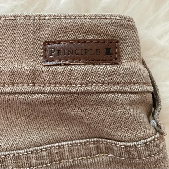 Principle Denim the Dreamer in Driftaway Mid Rise - Picture 12 of 13